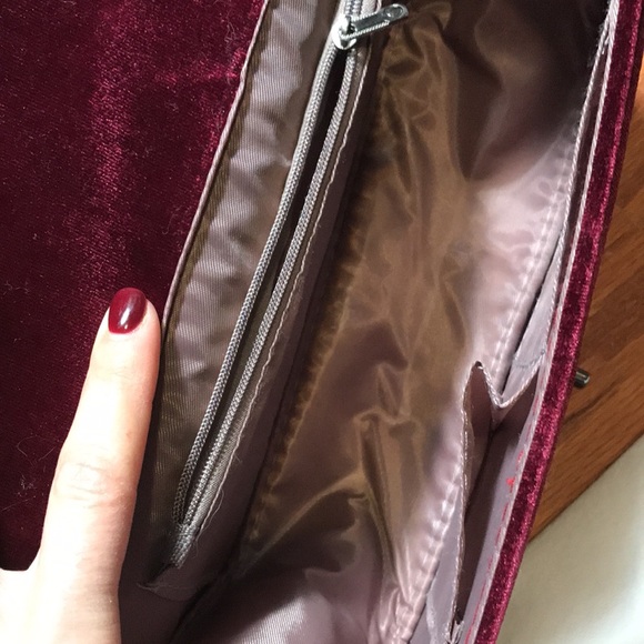 Burgundy velvet bag - Picture 5 of 5